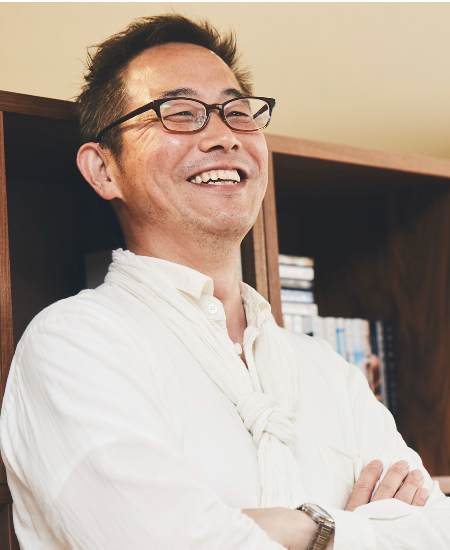 小崎 恭弘(こざき やすひろ)