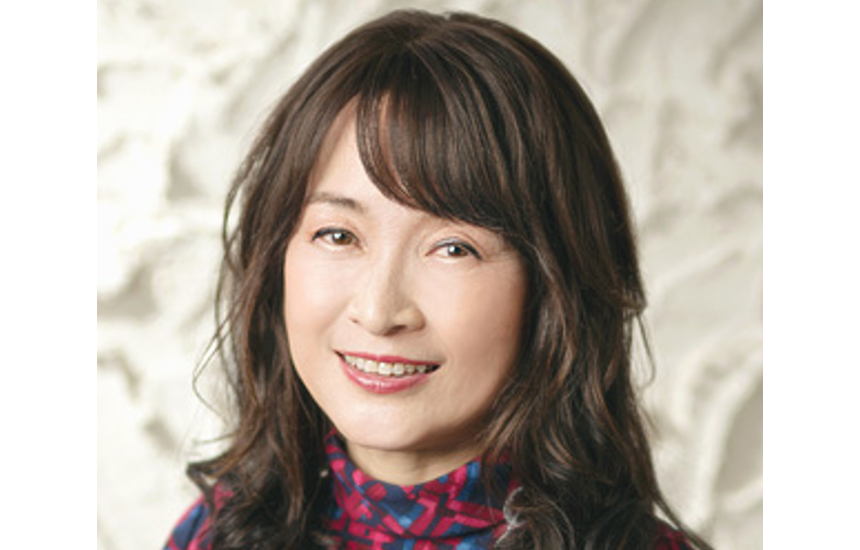 佐藤亮子